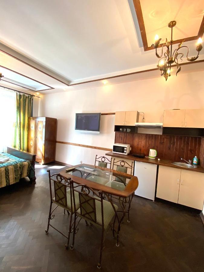 Квартира На Вулиці Лесі Українки 19 Lemberg Exterior foto