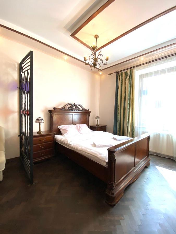 Квартира На Вулиці Лесі Українки 19 Lemberg Exterior foto